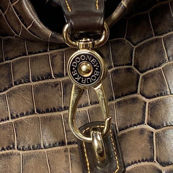 Dooney & Bourke Brown Florentine Croc Embossed Leather Logo Lock Shoulder Bag - Picture 3 of 14